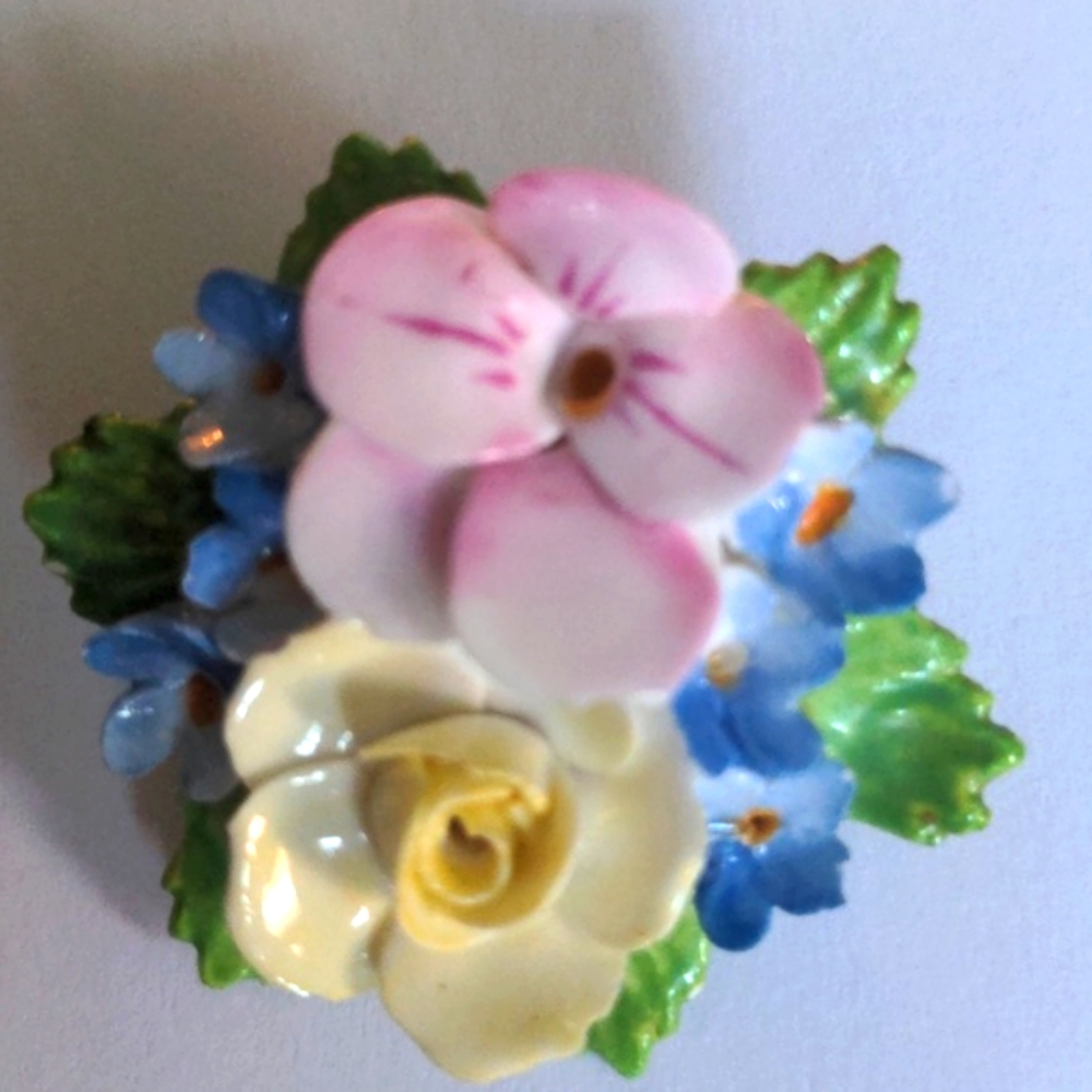 Denton China Flower Brooch, Pin.  Vintage, Made In England, Excellent Condition,